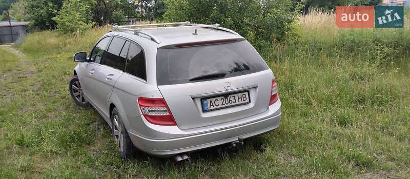 Универсал Mercedes-Benz C-Class 2008 в Луцке