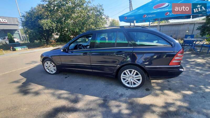 Универсал Mercedes-Benz C-Class 2002 в Одессе фото 14 Универсал Mercedes-Benz C-Class 2002 в Одессе