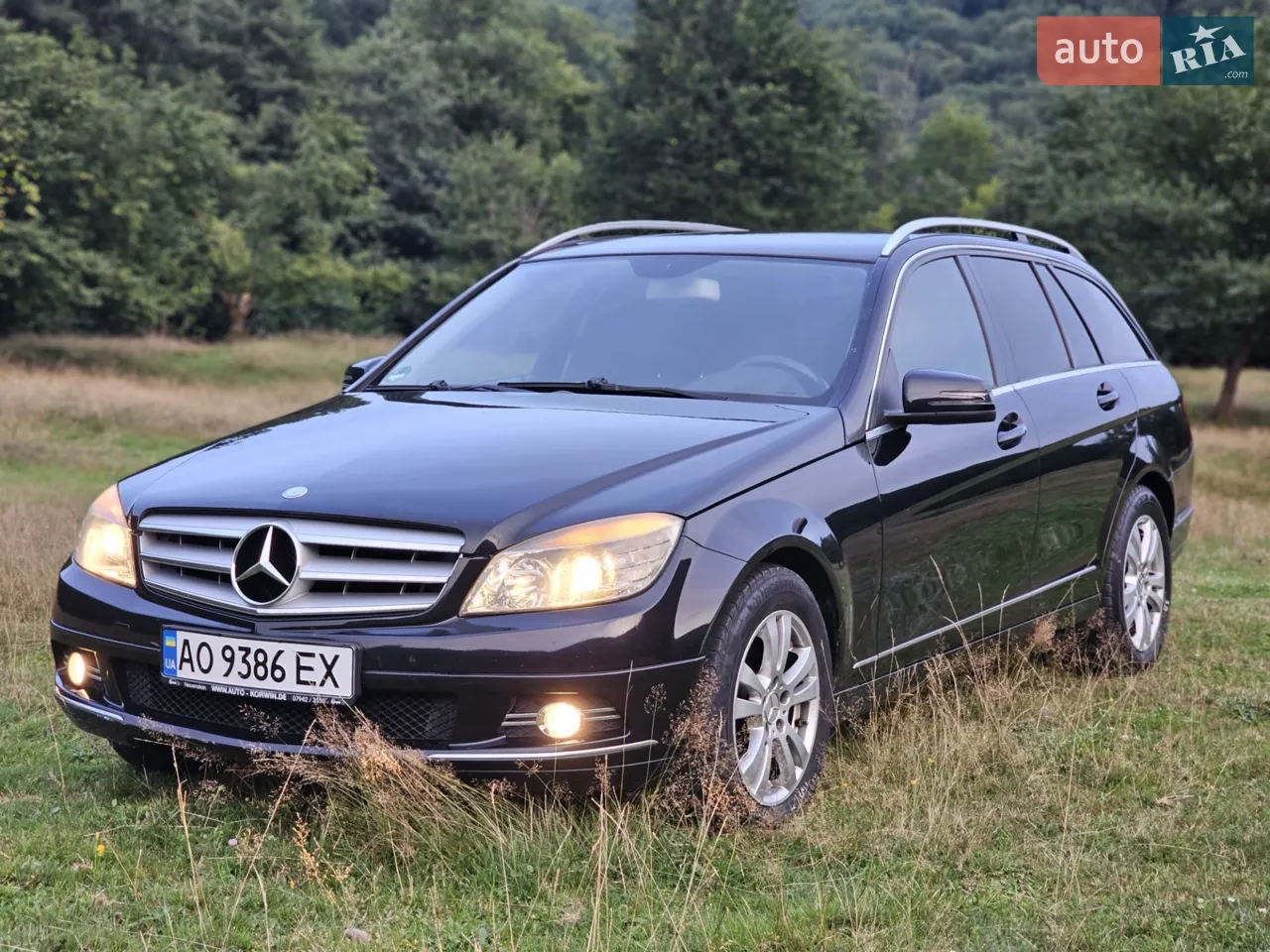 2010 Mercedes-Benz C-klasse - мініатюра 13