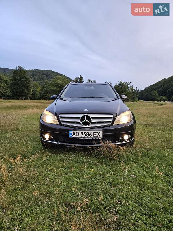 Універсал Mercedes-Benz C-Class 2009 в Ужгороді фото 2 Універсал Mercedes-Benz C-Class 2009 в Ужгороді
