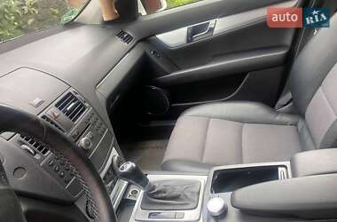 Универсал Mercedes-Benz C-Class 2010 в 