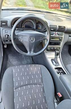 Купе Mercedes-Benz C-Class 2002 в 
