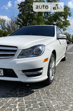 Седан Mercedes-Benz C-Class 2012 в 