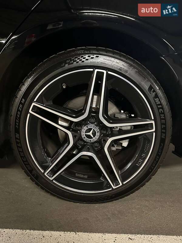 Седан Mercedes-Benz C-Class 2018 в Киеве