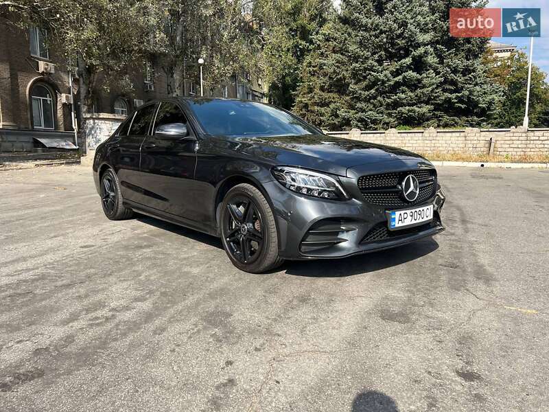 Седан Mercedes-Benz C-Class 2020 в Киеве