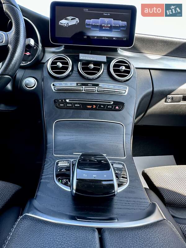 Седан Mercedes-Benz C-Class 2017 в Калуші