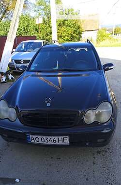 Универсал Mercedes-Benz C-Class 2001 в Рахове