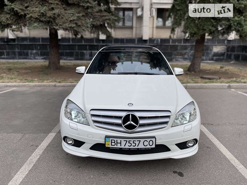 Седан Mercedes-Benz C-Class 2010 в Одессе