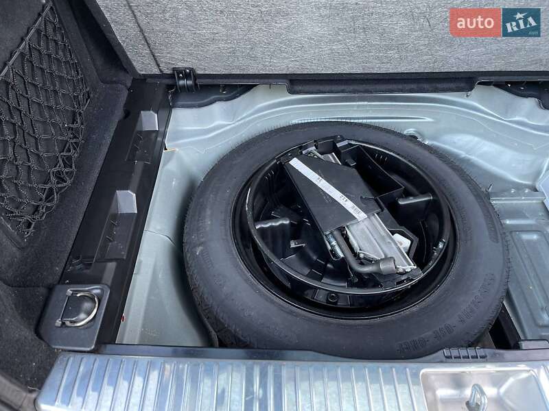 Універсал Mercedes-Benz C-Class 2011 в Луцьку