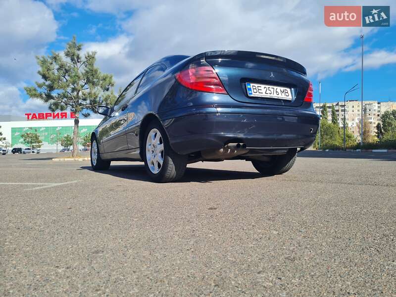 Купе Mercedes-Benz C-Class 2003 в Миколаєві