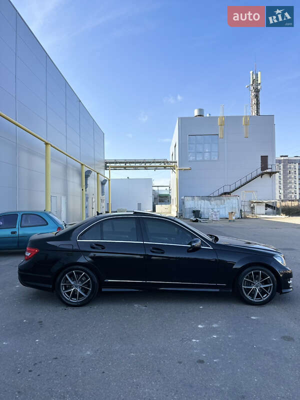 Седан Mercedes-Benz C-Class 2014 в Одессе