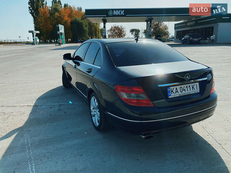 Седан Mercedes-Benz C-Class 2007 в Монастырище