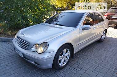 Седан Mercedes-Benz C-Class 2002 в Полтаві