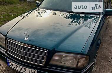 Седан Mercedes-Benz C-Class 1995 в Бродах