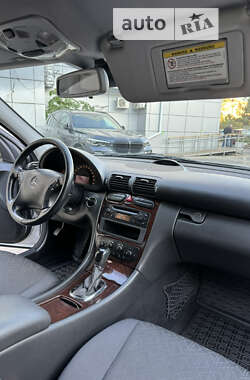 Седан Mercedes-Benz C-Class 2001 в 