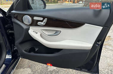 Седан Mercedes-Benz C-Class 2016 в 
