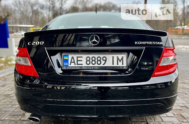 Седан Mercedes-Benz C-Class 2008 в 