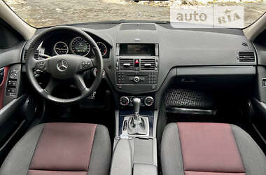 Седан Mercedes-Benz C-Class 2008 в 