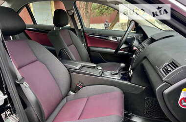 Седан Mercedes-Benz C-Class 2008 в 