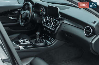 Универсал Mercedes-Benz C-Class 2016 в 