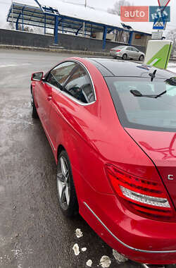 Купе Mercedes-Benz C-Class 2011 в Киеве
