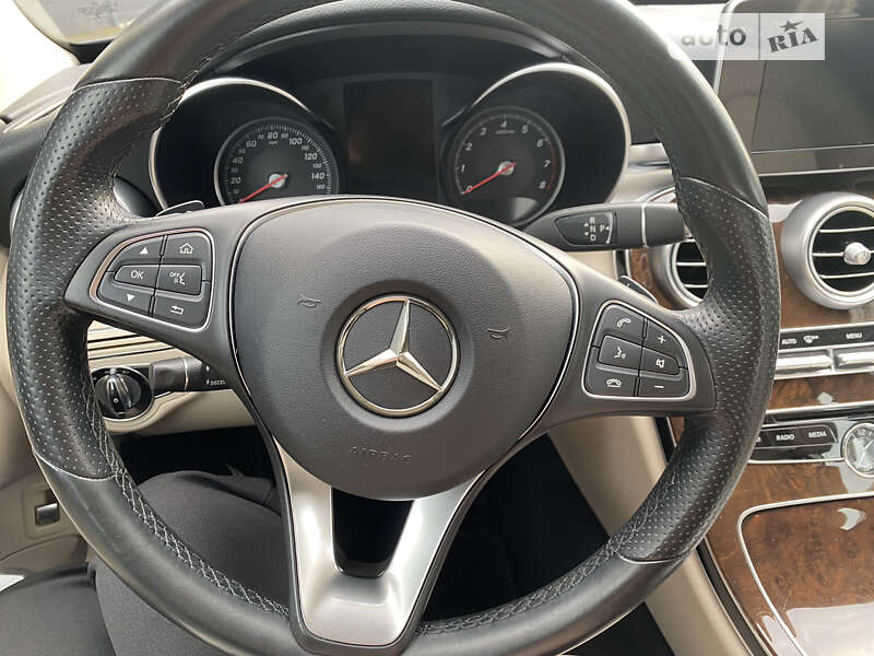 Седан Mercedes-Benz C-Class 2015 в Киеве
