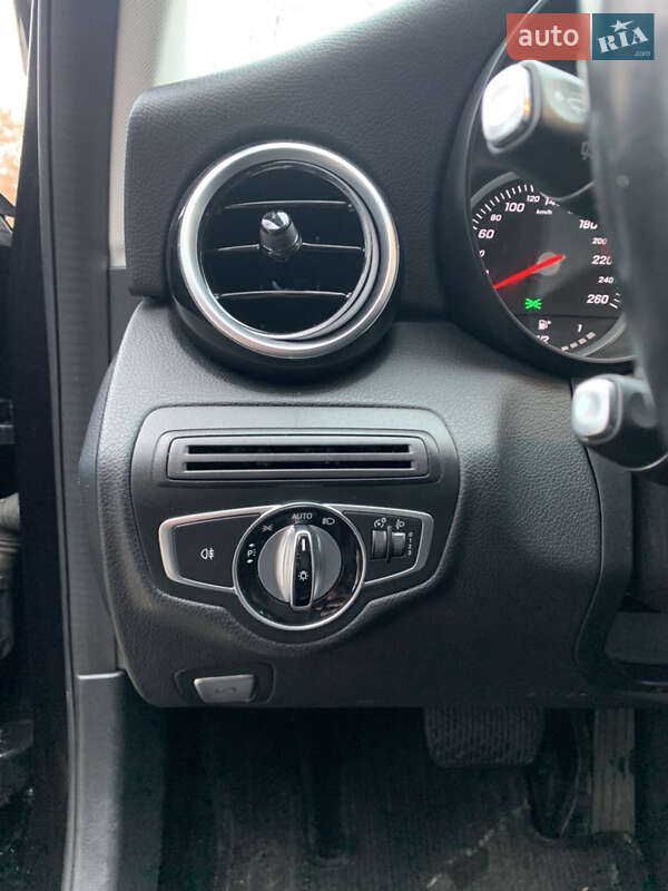 Універсал Mercedes-Benz C-Class 2015 в Києві
