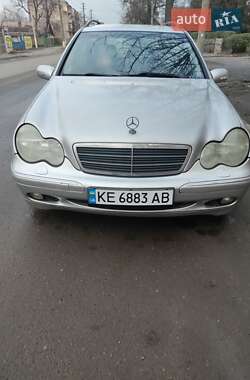 Универсал Mercedes-Benz C-Class 2003 в 