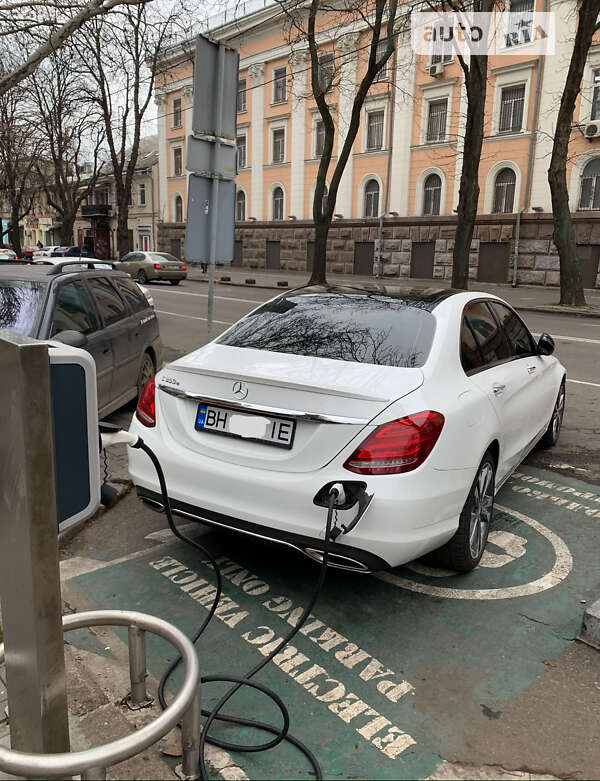 Седан Mercedes-Benz C-Class 2016 в Одесі