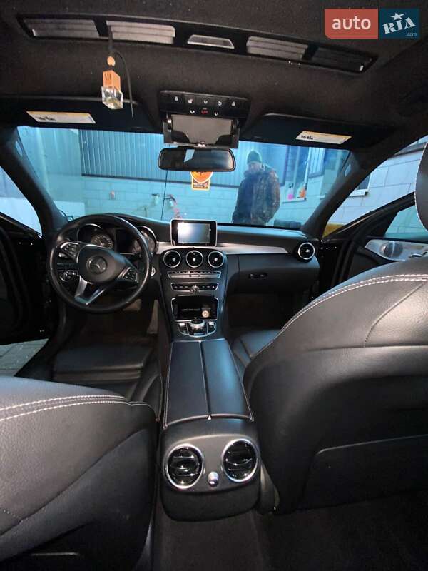 Седан Mercedes-Benz C-Class 2018 в Кропивницком