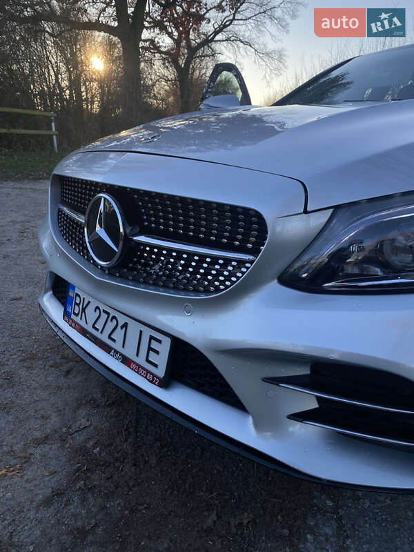 Седан Mercedes-Benz C-Class 2017 в Киеве