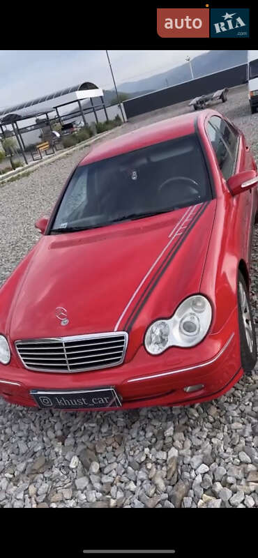 Седан Mercedes-Benz C-Class 2002 в Сумах