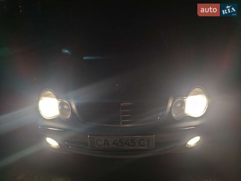 Седан Mercedes-Benz C-Class 2004 в Шполе фото 9 Седан Mercedes-Benz C-Class 2004 в Шполе