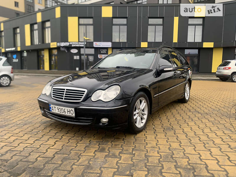 Mercedes-Benz C-Class 2003