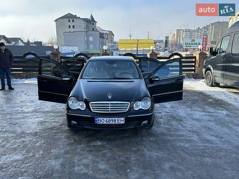 Седан Mercedes-Benz C-Class 2007 в Тернополе