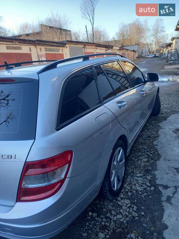 Универсал Mercedes-Benz C-Class 2007 в Стрые