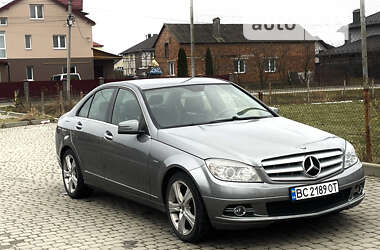 Седан Mercedes-Benz C-Class 2009 в Львове