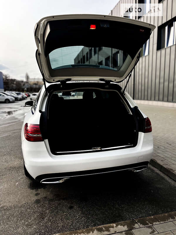 Універсал Mercedes-Benz C-Class 2019 в Вишгороді