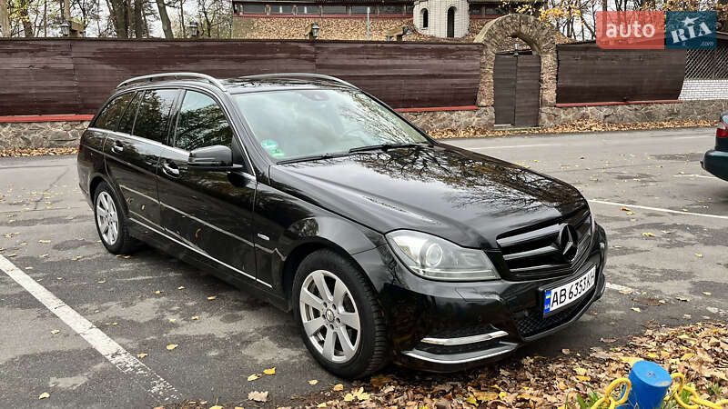 Универсал Mercedes-Benz C-Class 2011 в Ладыжине