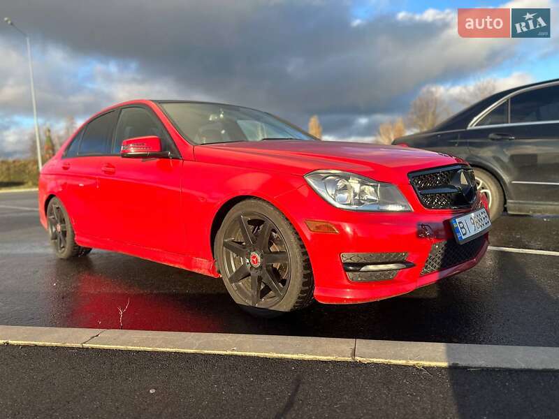 Седан Mercedes-Benz C-Class 2012 в Полтаве