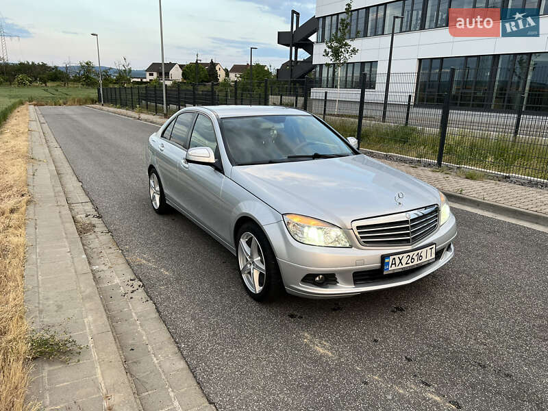 Седан Mercedes-Benz C-Class 2007 в Харкові
