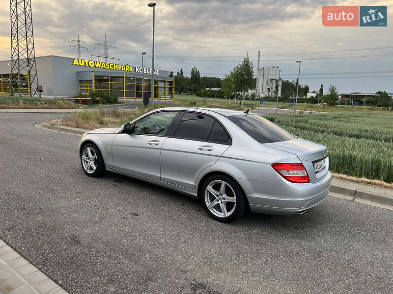 Седан Mercedes-Benz C-Class 2007 в Харкові