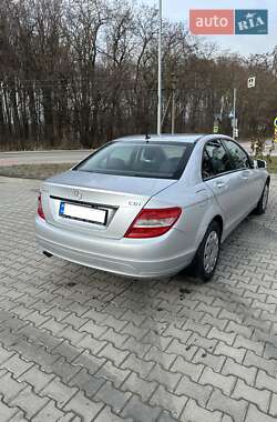 Седан Mercedes-Benz C-Class 2010 в Виннице