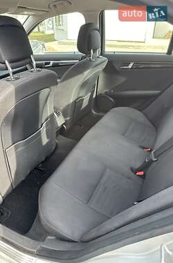 Седан Mercedes-Benz C-Class 2010 в Виннице
