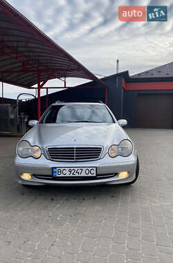 Универсал Mercedes-Benz C-Class 2003 в Яворове