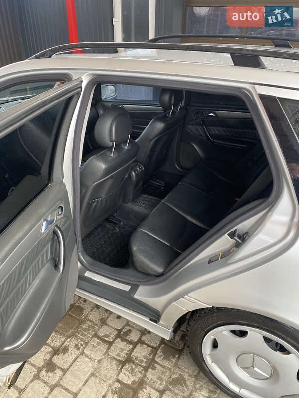 Универсал Mercedes-Benz C-Class 2003 в Яворове
