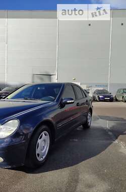 Седан Mercedes-Benz C-Class 2002 в Львове