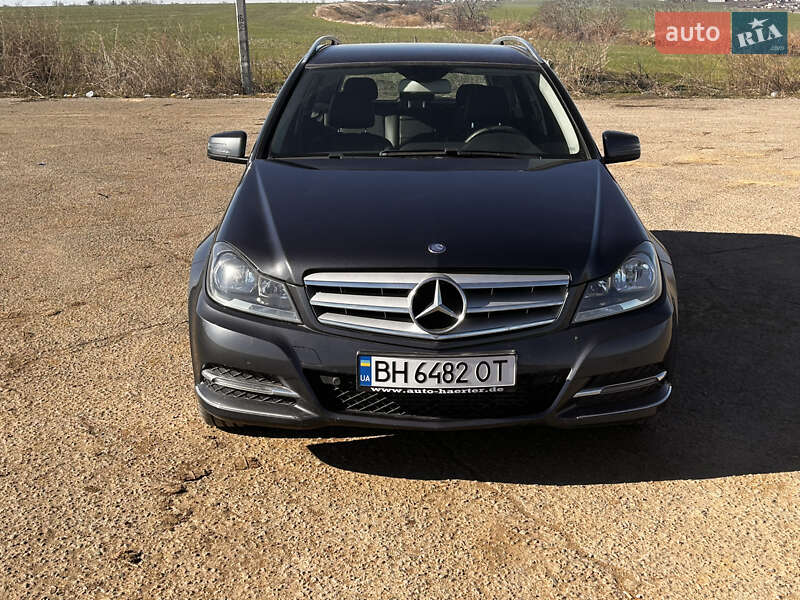 Универсал Mercedes-Benz C-Class 2013 в Одессе фото 9 Универсал Mercedes-Benz C-Class 2013 в Одессе