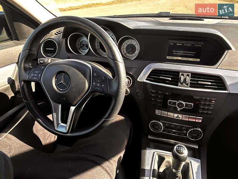 Универсал Mercedes-Benz C-Class 2013 в Одессе фото 13 Универсал Mercedes-Benz C-Class 2013 в Одессе