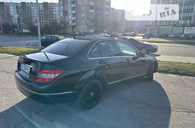 Седан Mercedes-Benz C-Class 2010 в Черкассах